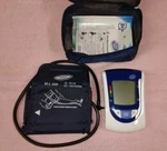 Premier Value Deluxe Automatic Blood Pressure Monitor Model # NQ1-2DPV Vgc. Fixed Price $10.62.