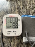 Walgreens Blood Pressure Monitor Auto Arm WGNBPA-220 Tested Works Great No Box. Fixed Price $10.00.
