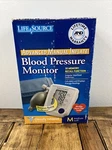 Lifesource Advanced Blood Pressure Monitor Manual Inflate UA-705V Medium Cuff Ob. Fixed Price $31.95.